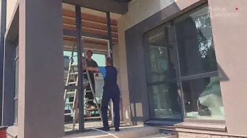 Меняем входную дверь из ПВХ на алюминиевую Алютех